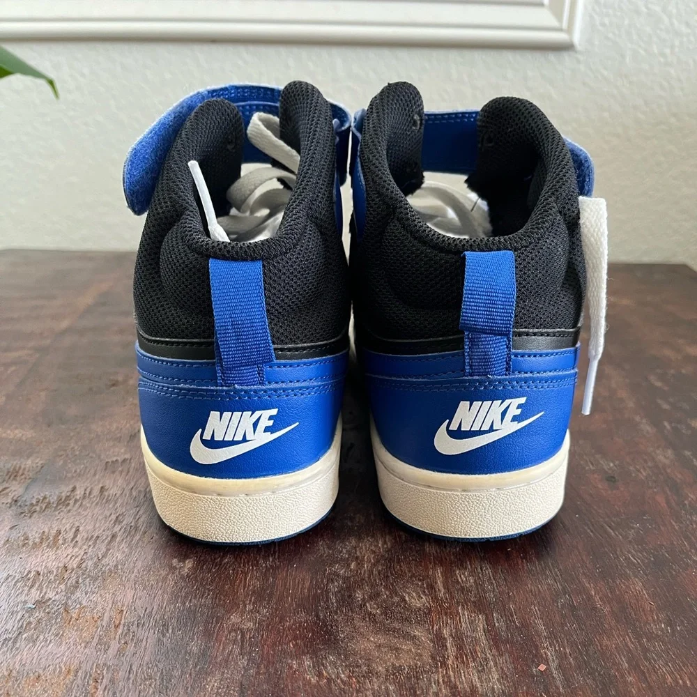 Nike Kids Black and Blue Sneakers - Picture 3 of 7